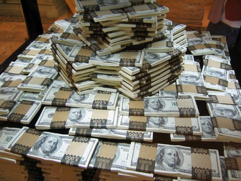 cash-money-hundred-bills