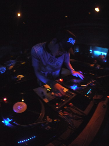 DJ CARREC