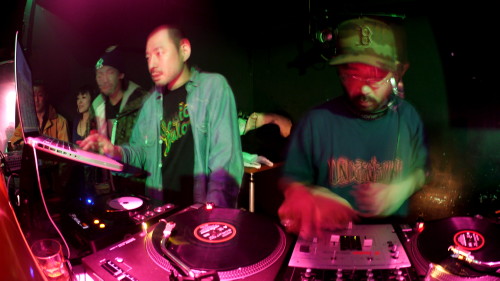 MAGARAsan & MACKA-CHINsan