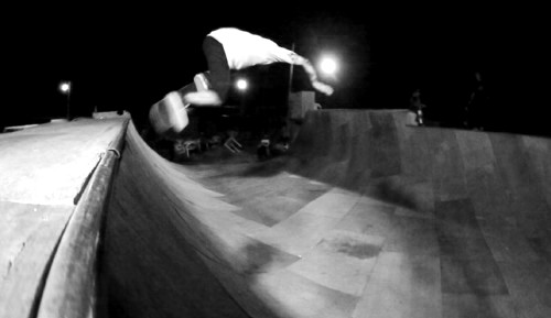 U-SKkun "BACKSIDE AIR" U-SKkun "BACKSIDE AIR"